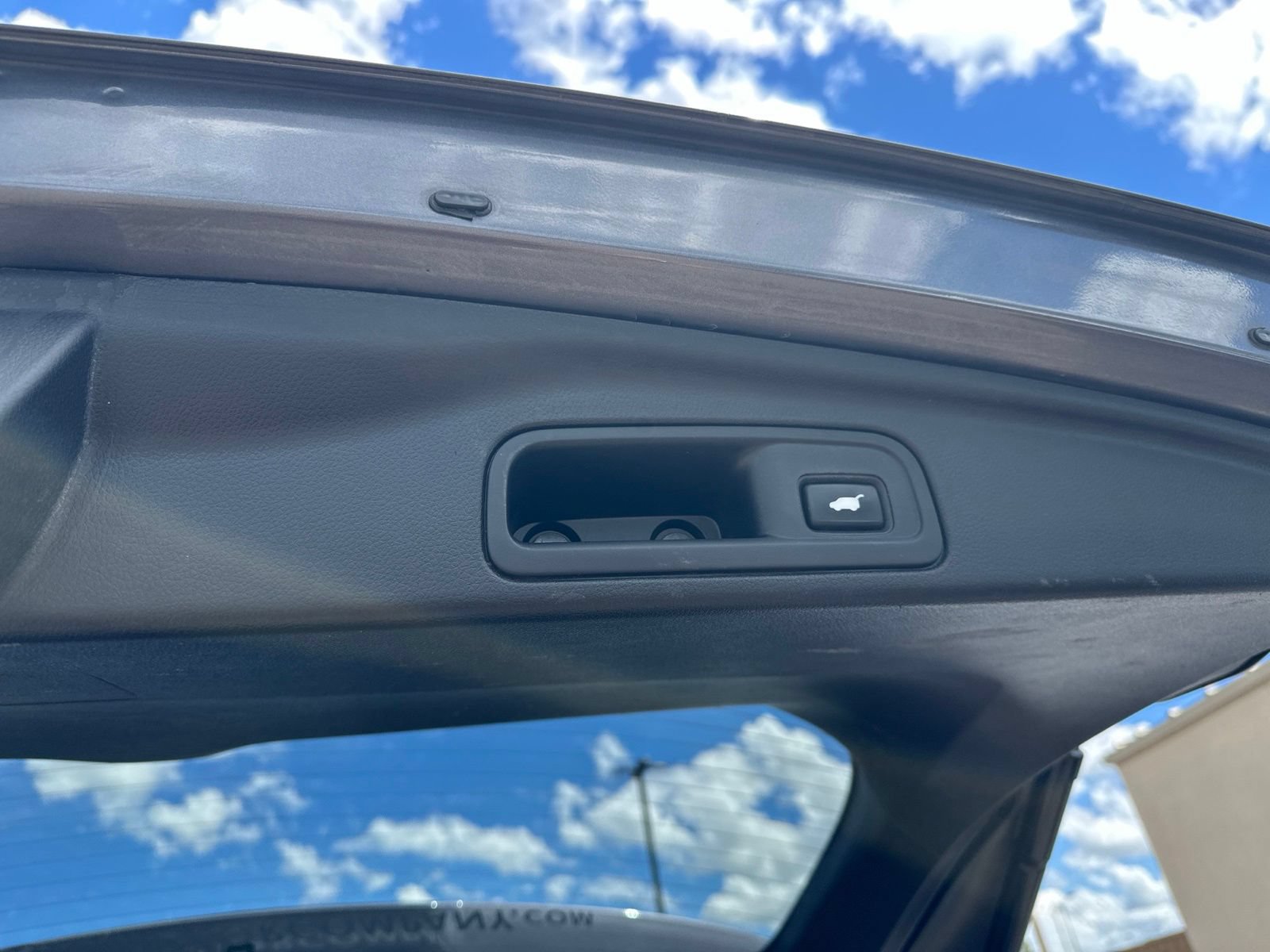 Used 2016 Honda Pilot Touring image 38