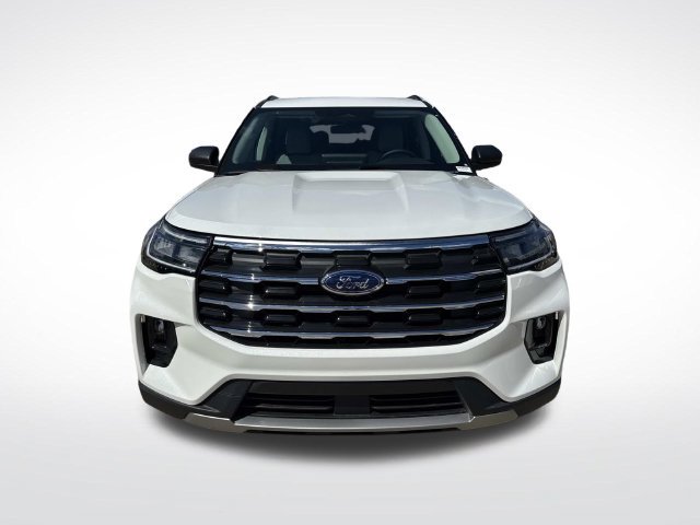 New 2026 Ford Explorer Active w/ Active Comfort Package RWD image 2