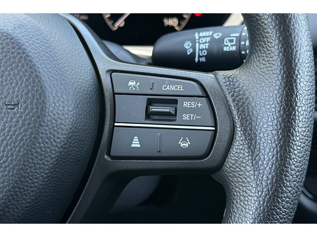 Used 2027 Honda HR-V LX image 39