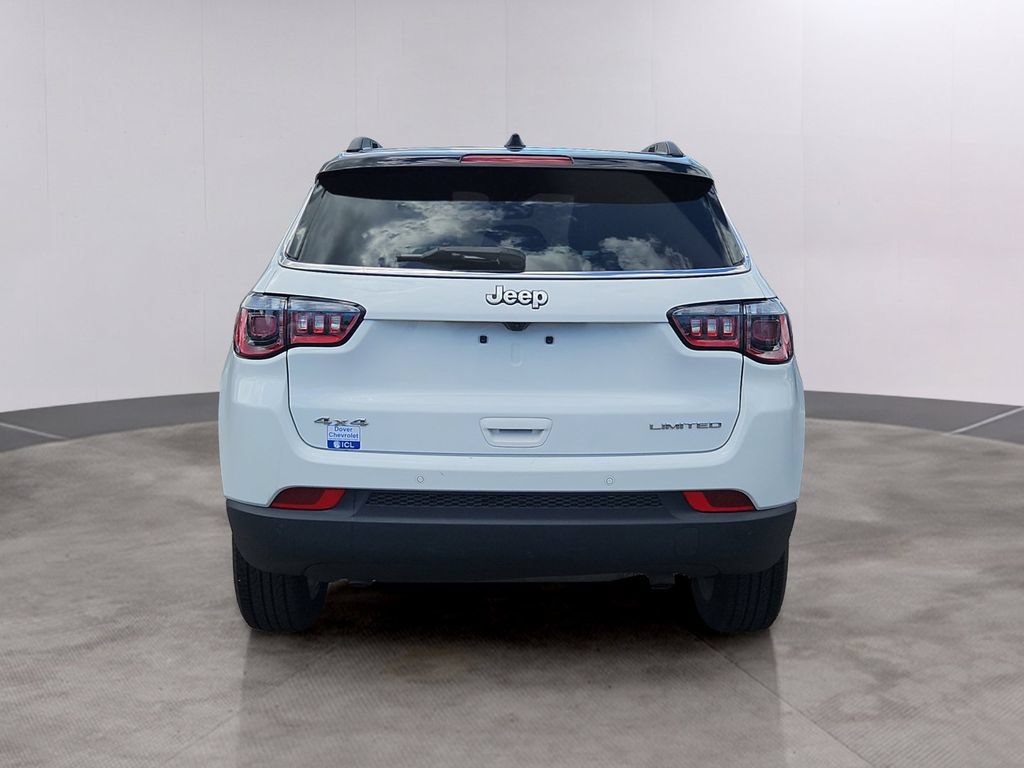 Used 2025 Jeep Compass Limited AWD/4WD image 5