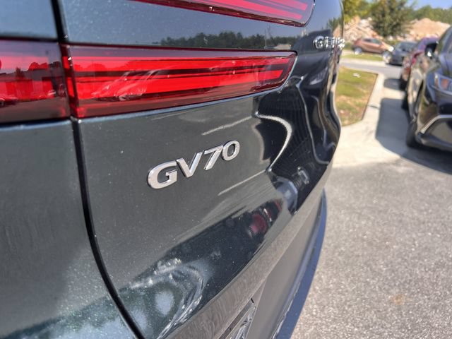 Used 2022 Genesis GV70 3.5T Sport w/ Sport Prestige Package AWD/4WD image 40