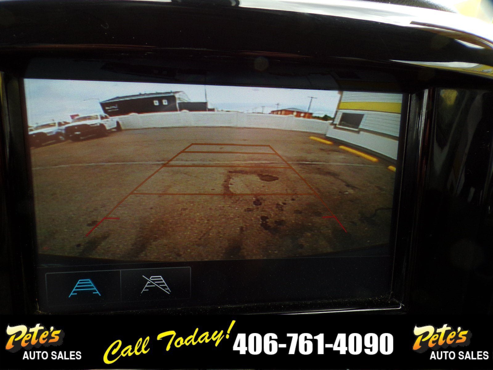 Used 2019 Chevrolet Traverse LS AWD/4WD image 31