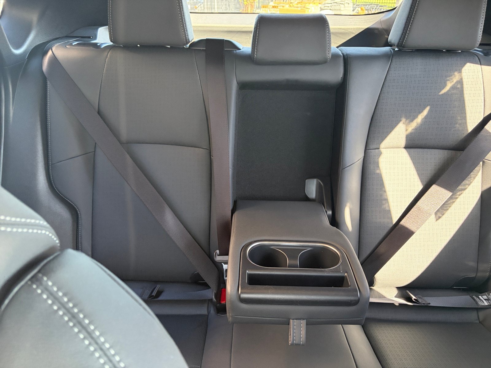 Certified 2025 Subaru Solterra AWD/4WD image 30