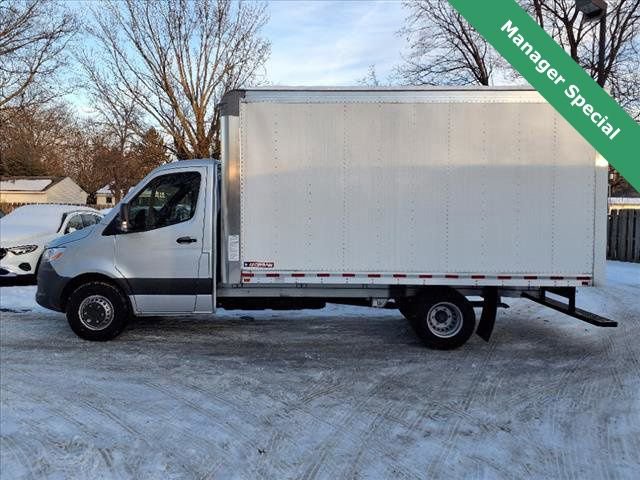 Used 2022 Mercedes-Benz Sprinter 3500 image 4