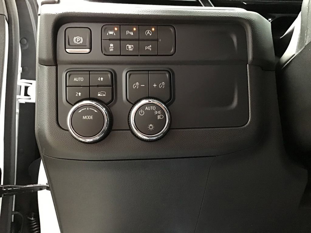 New 2026 Chevrolet Tahoe LS image 27