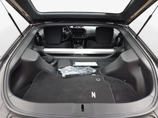 Used 2025 Nissan Z Sport w/ Floor Mat Package RWD image 30