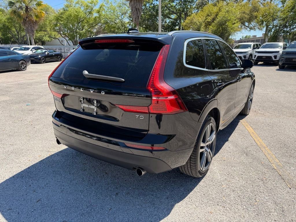 Used 2020 Volvo XC60 T5 Momentum image 6