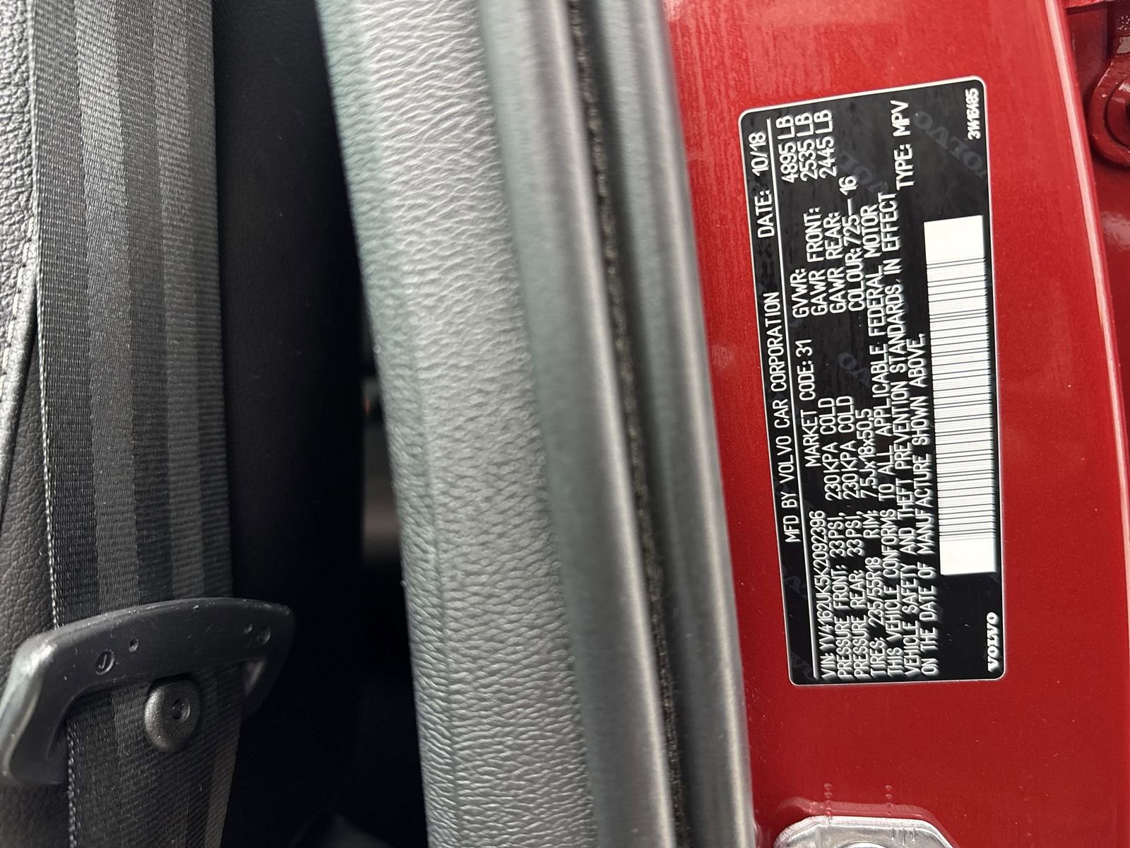 Used 2019 Volvo XC40 T5 Momentum image 45