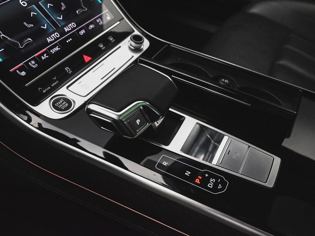 Used 2023 Audi A8 L 3.0T w/ Comfort Plus Package image 32