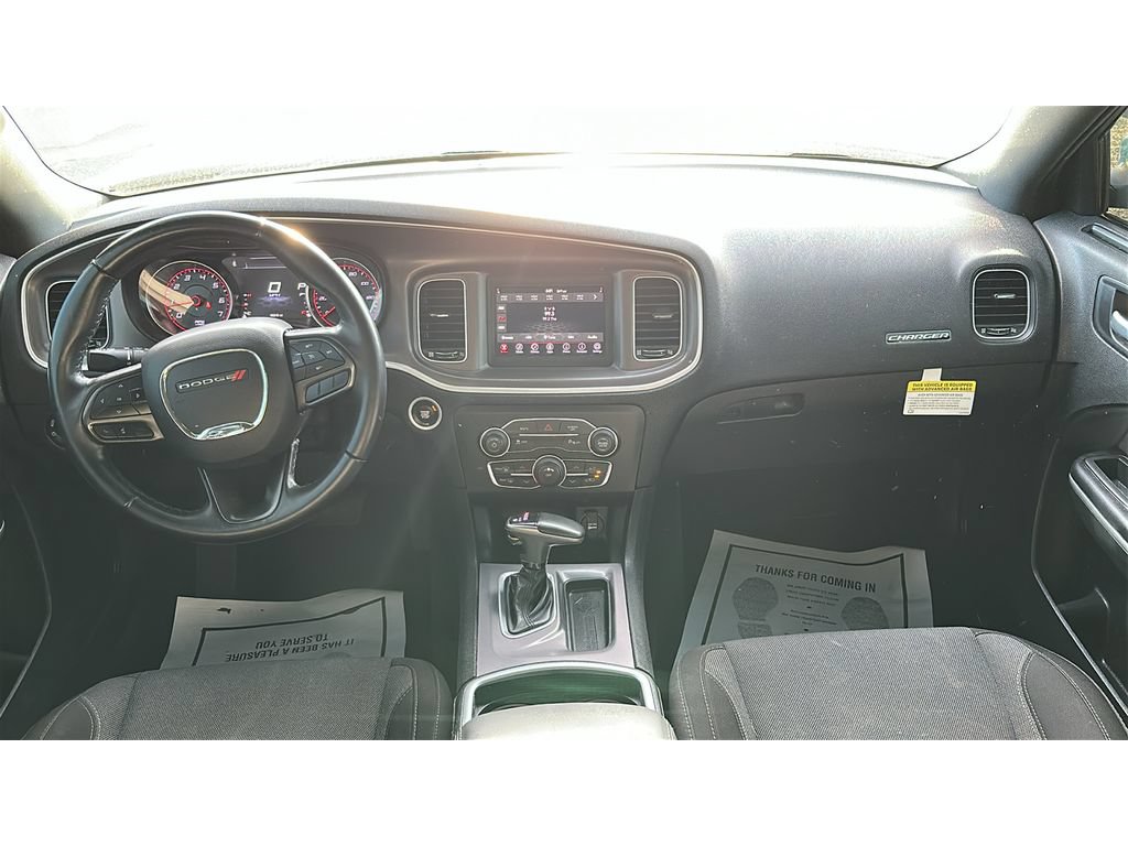 Used 2022 Dodge Charger SXT w/ Driver Convenience Group RWD image 19