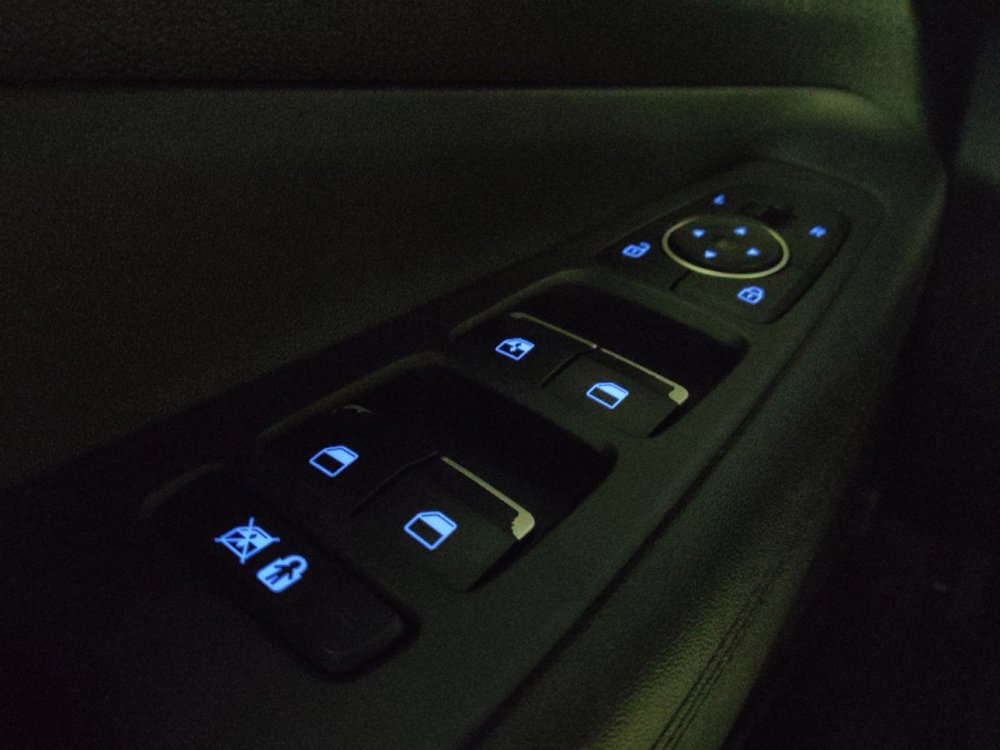 Used 2019 Hyundai Santa Fe SE FWD image 27