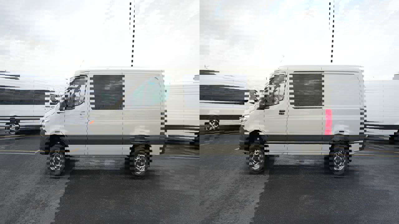 New 2026 Mercedes-Benz Sprinter 144 Cargo image 4