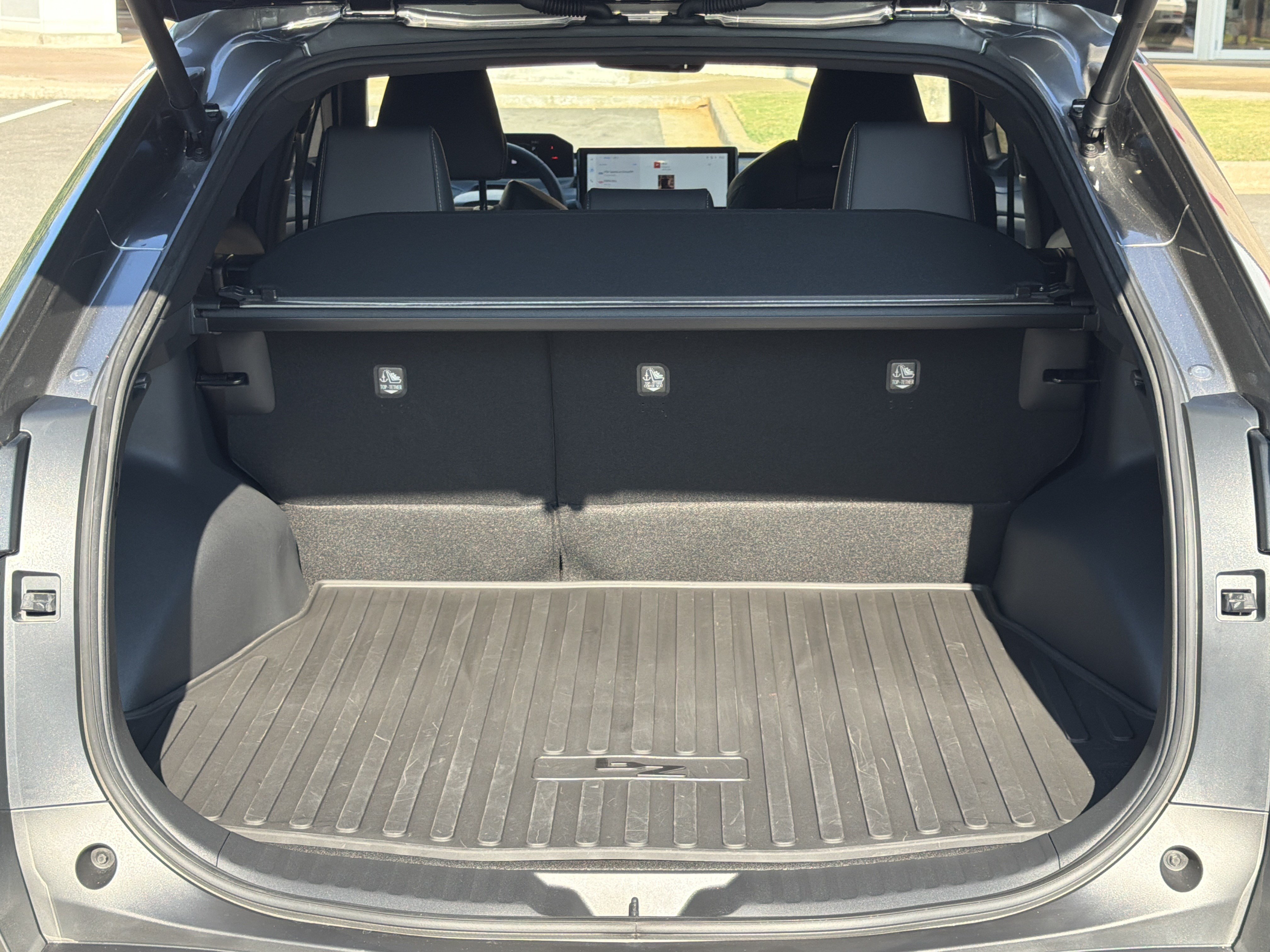Used 2026 Toyota bZ FWD image 18