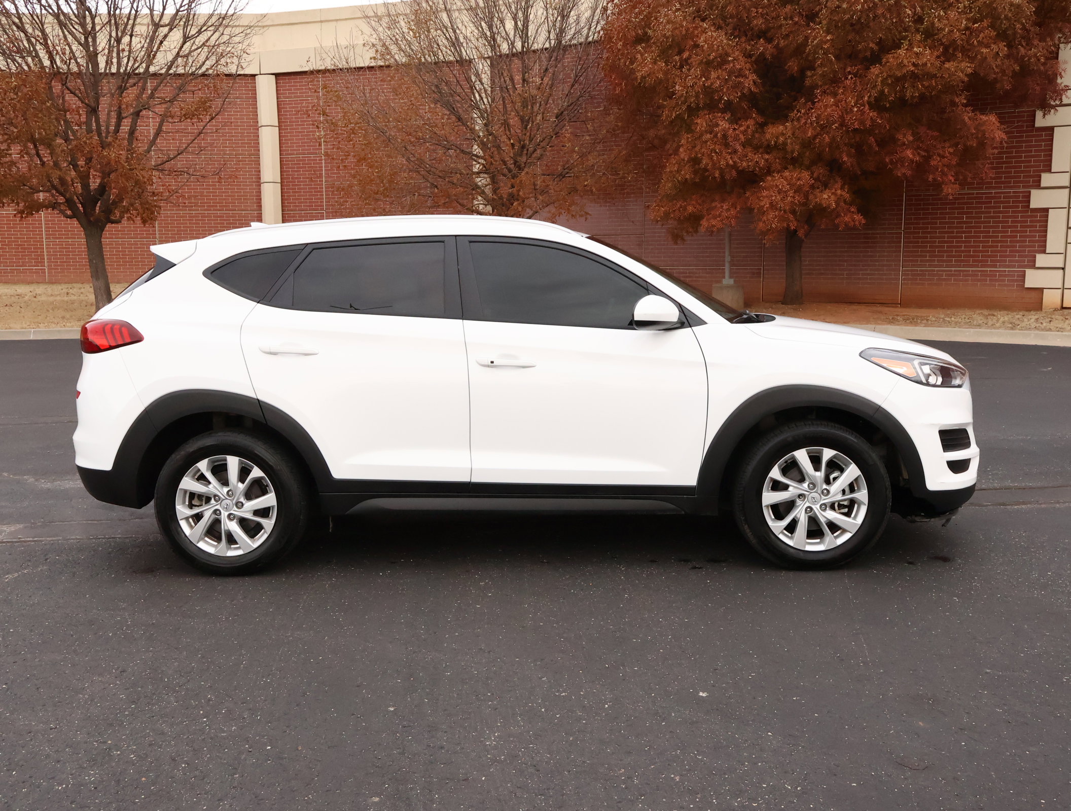 Used 2021 Hyundai Tucson Value w/ Cargo Package image 30