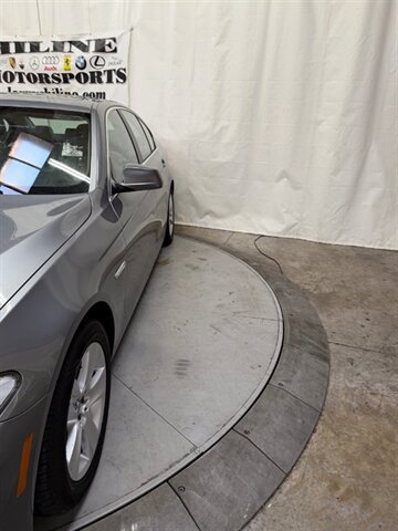 Used 2013 BMW 528i Sedan RWD image 9