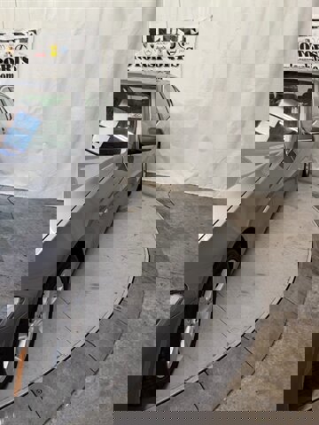 Used 2013 BMW 528i Sedan image 9