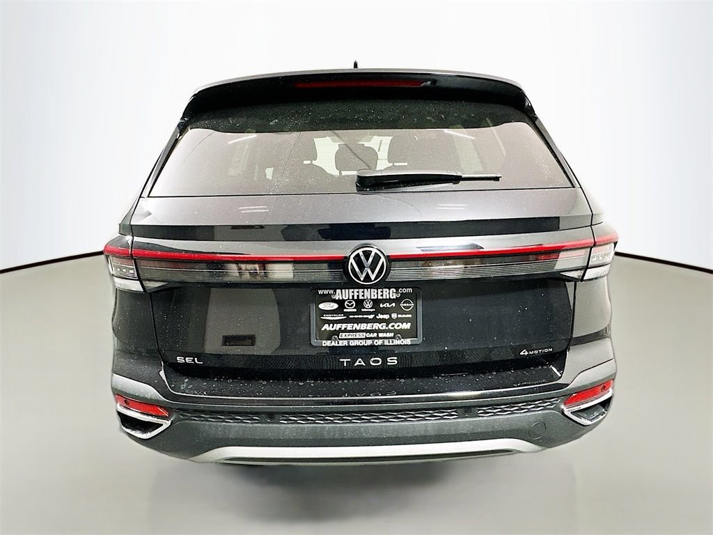 New 2026 Volkswagen Taos SEL AWD/4WD image 8