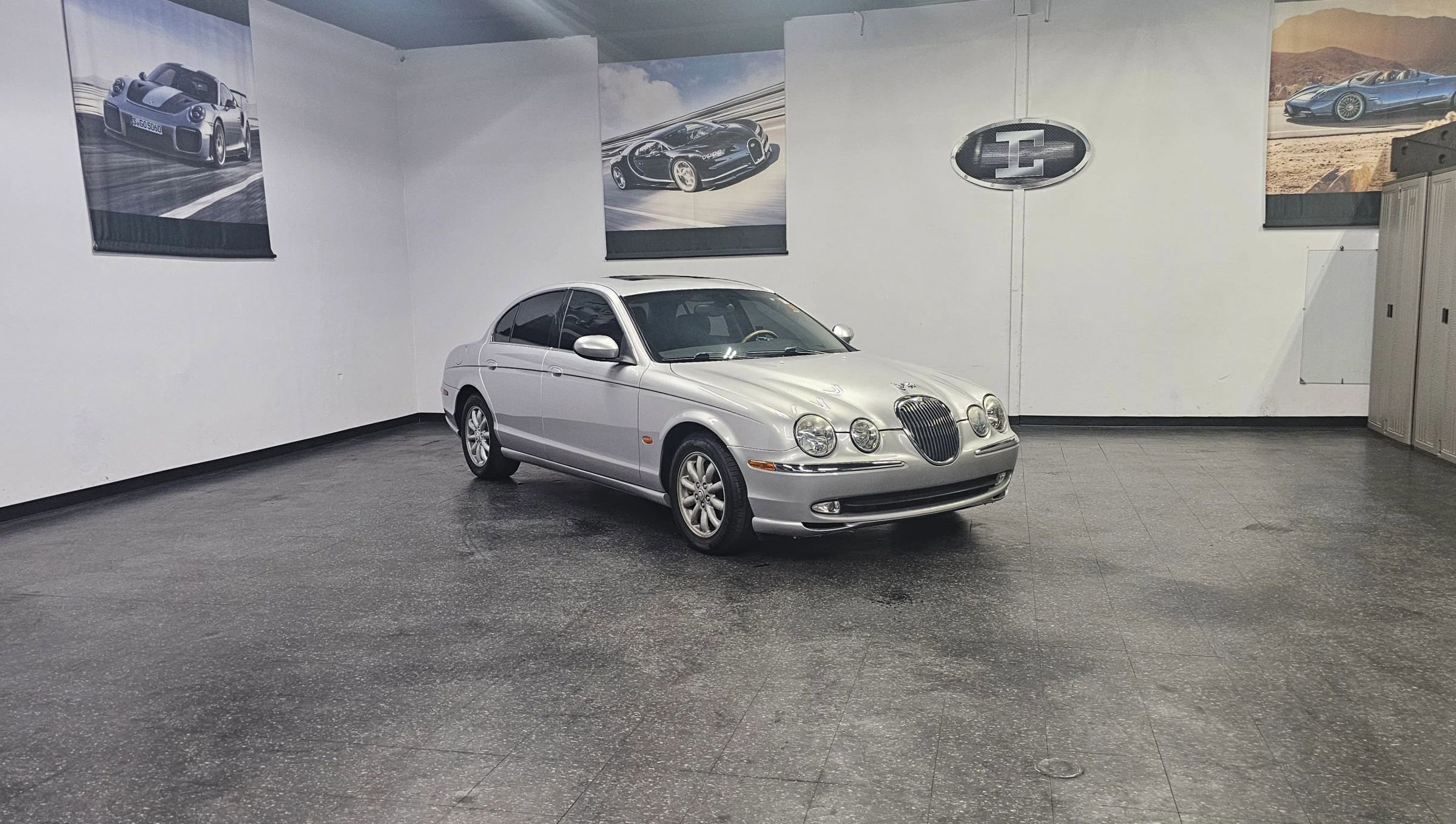 Used 2003 Jaguar S-TYPE 4.2 image 3
