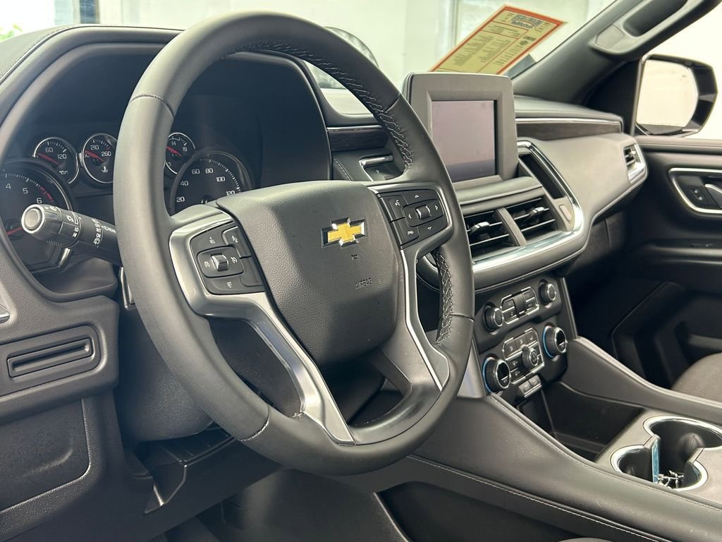 Used 2024 Chevrolet Suburban LS w/ Driver Alert Package RWD image 13