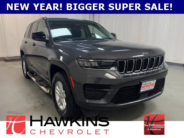 Used 2023 Jeep Grand Cherokee Laredo w/ Luxury Tech Group I