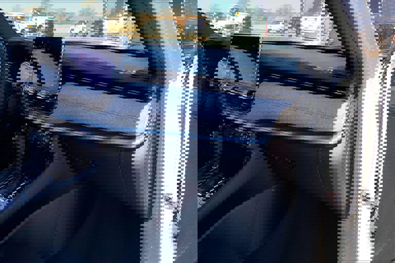 Used 2023 Jeep Compass Sport image 19