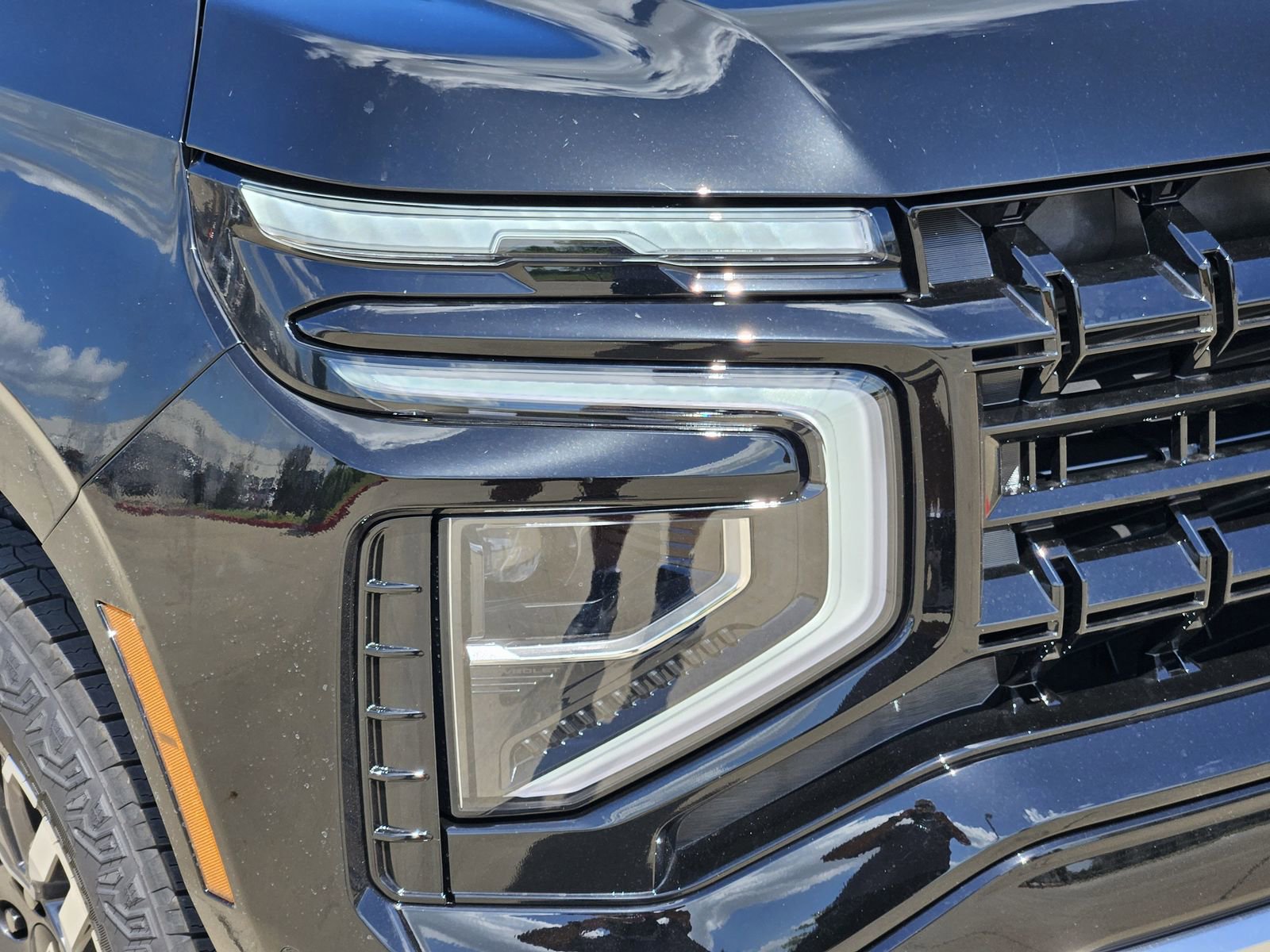 New 2026 Chevrolet Tahoe Z71 w/ Z71 Off-Road Package AWD/4WD image 10