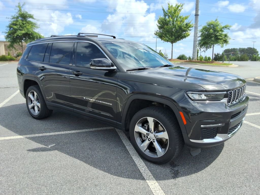 Used 2022 Jeep Grand Cherokee L Limited AWD/4WD video 3