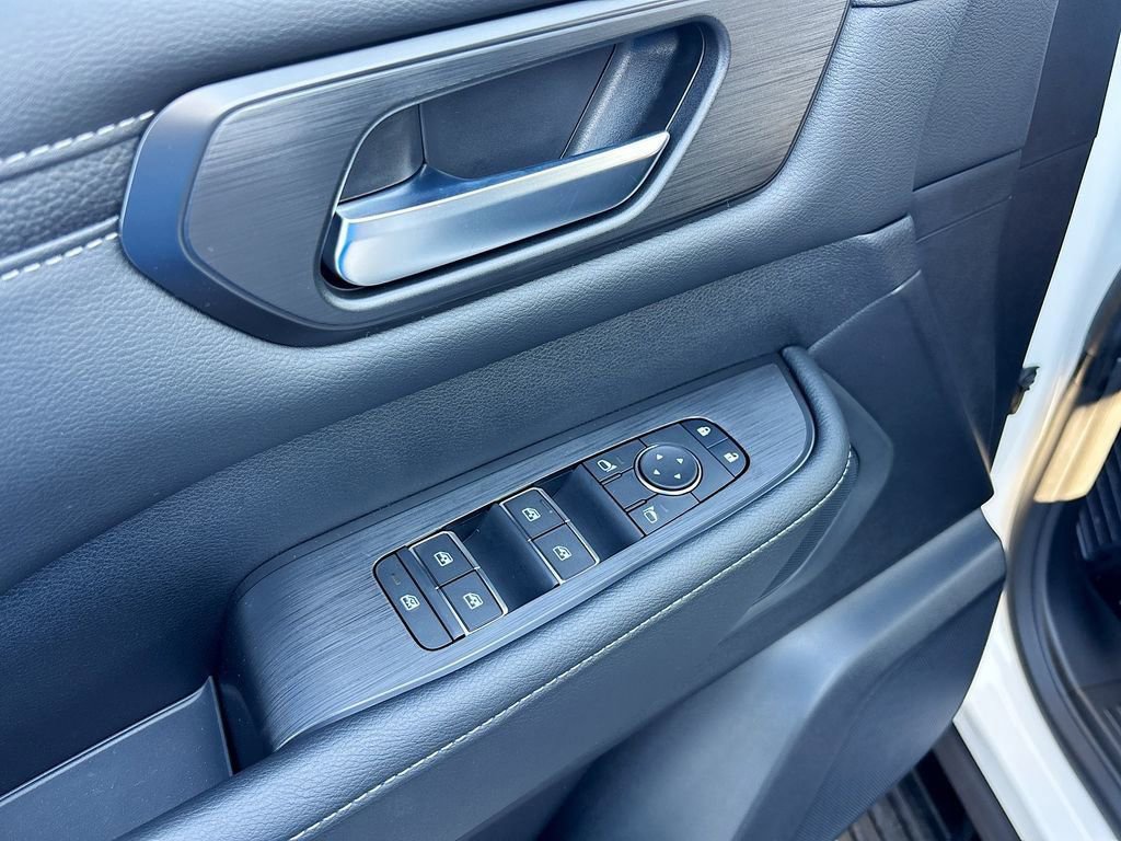 New 2026 Nissan Armada SV AWD/4WD image 17