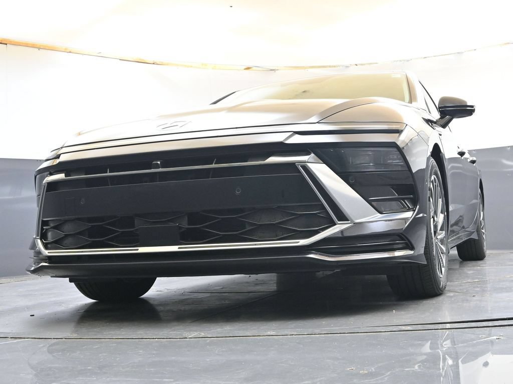 New 2026 Hyundai Sonata Limited FWD image 28