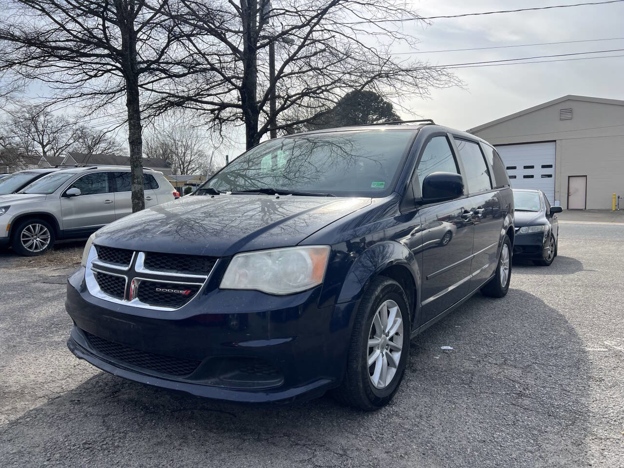 Used 2013 Dodge Grand Caravan SXT image 4