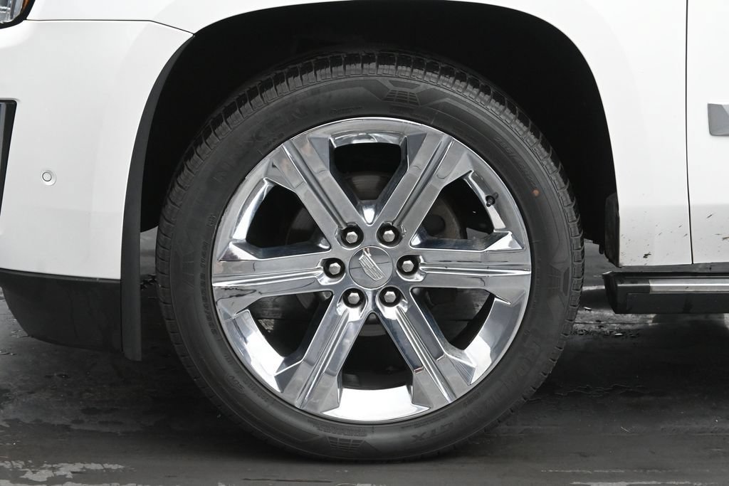 Used 2018 Cadillac Escalade ESV Premium Luxury AWD/4WD image 30
