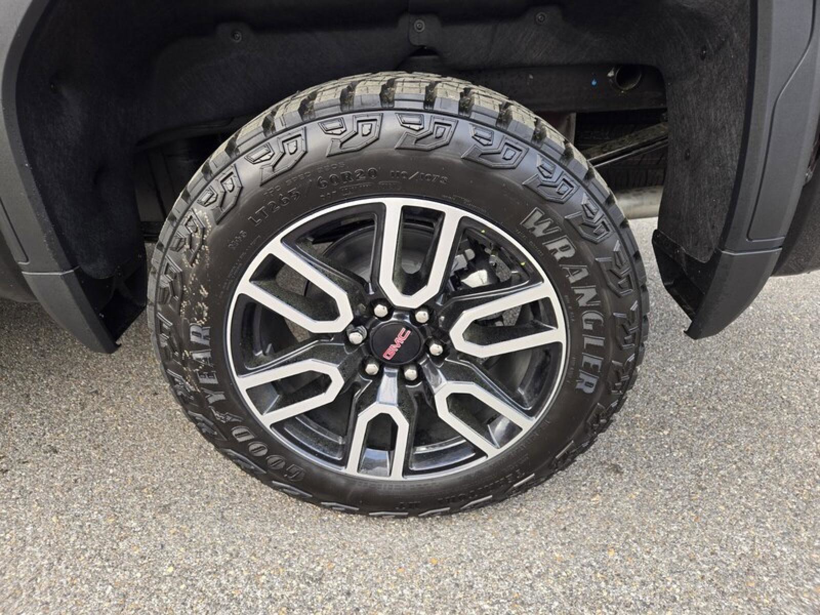 New 2026 GMC Sierra 1500 AT4 w/ AT4 Premium Package image 7