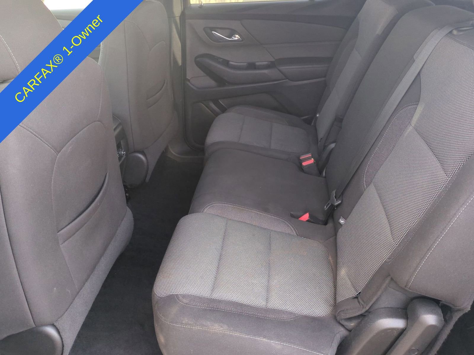 Used 2023 Chevrolet Traverse LT image 20