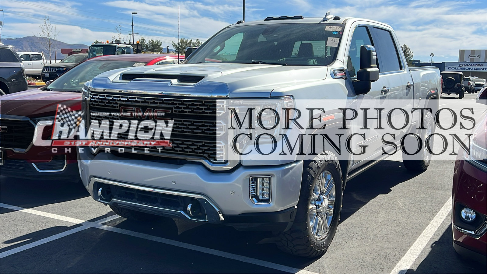 Used 2021 GMC Sierra 2500 Denali w/ Denali Ultimate Package AWD/4WD image 1