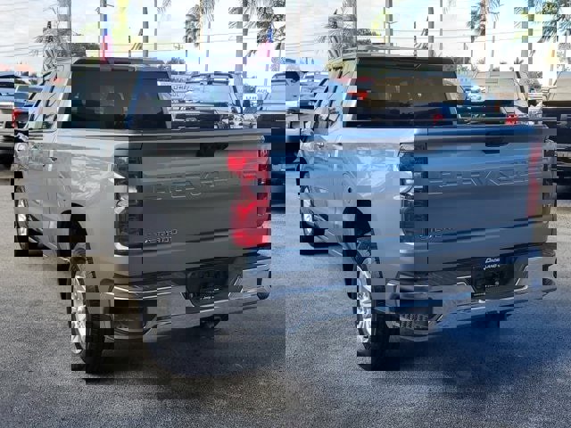 Used 2025 Chevrolet Silverado 1500 LT image 5