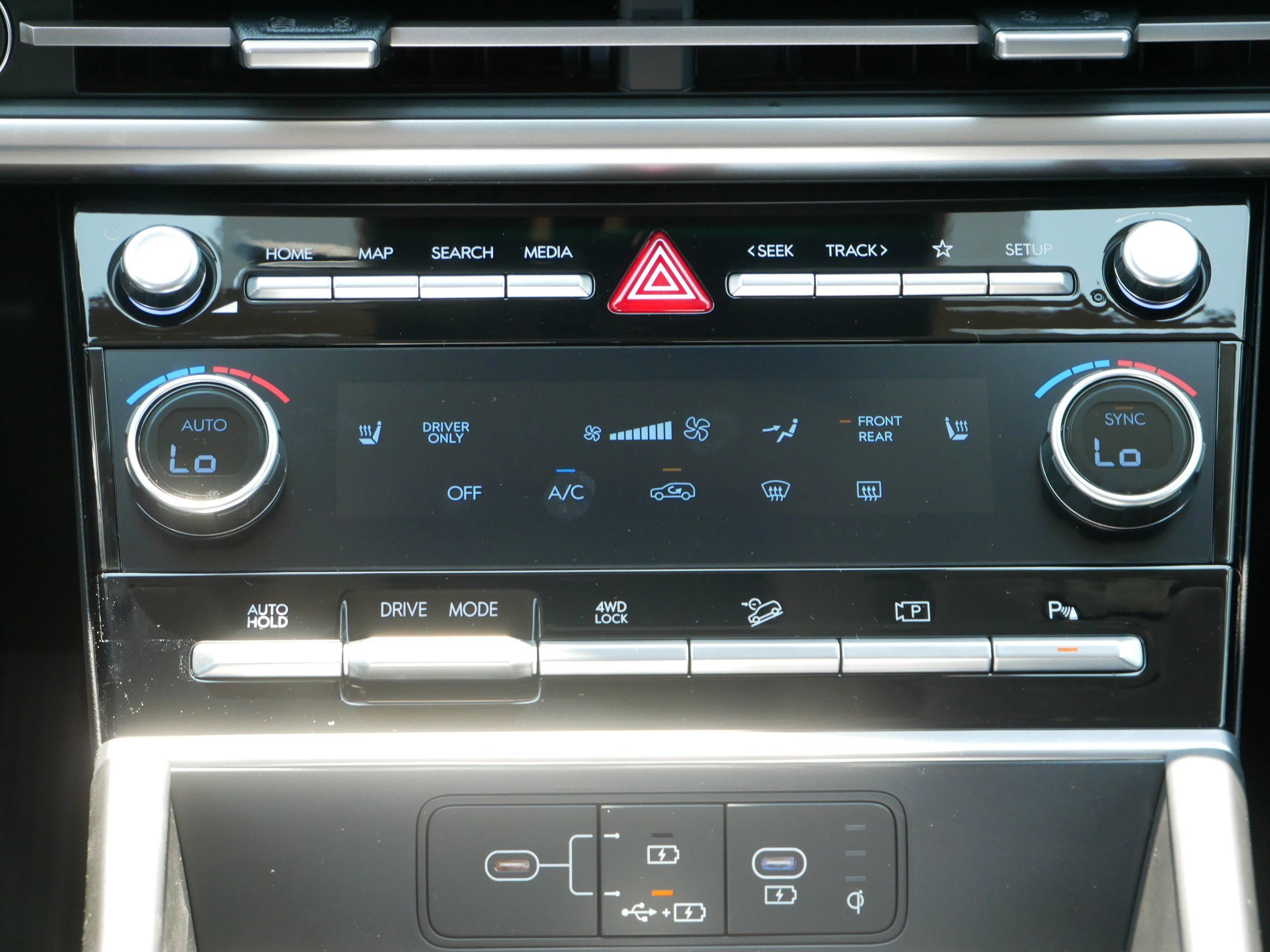 New 2026 Hyundai Santa Fe SEL image 11