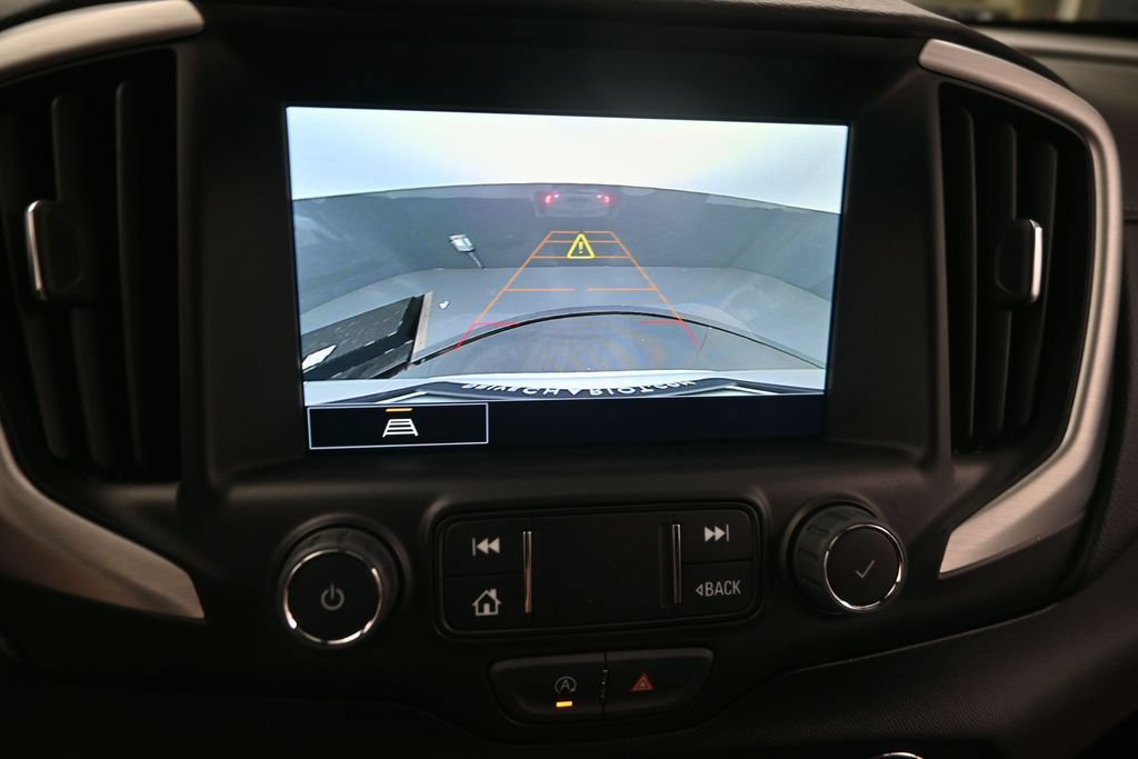 Used 2024 GMC Terrain SLE w/ Driver Convenience Package FWD image 33