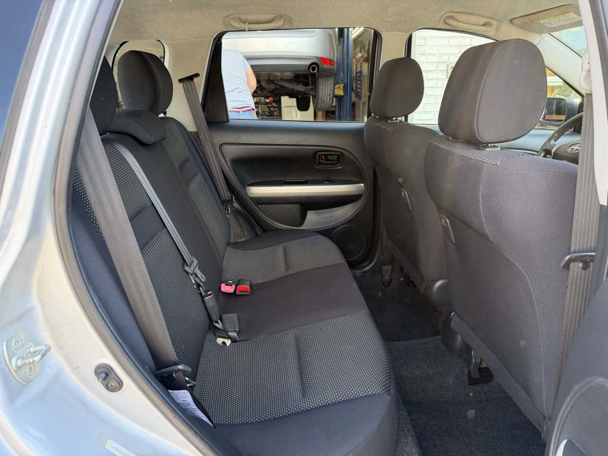 Used 2004 Scion xA FWD image 12
