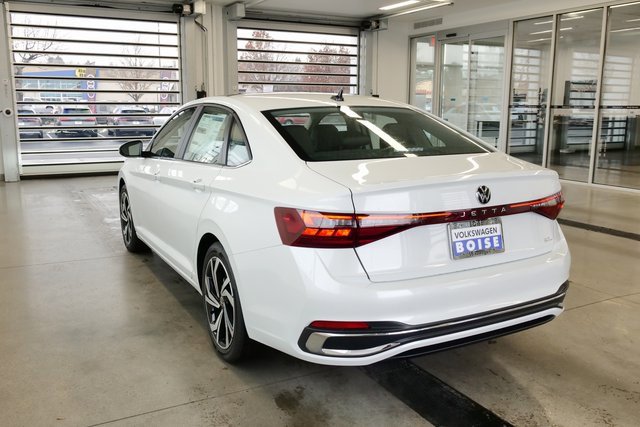 New 2026 Volkswagen Jetta SEL image 4