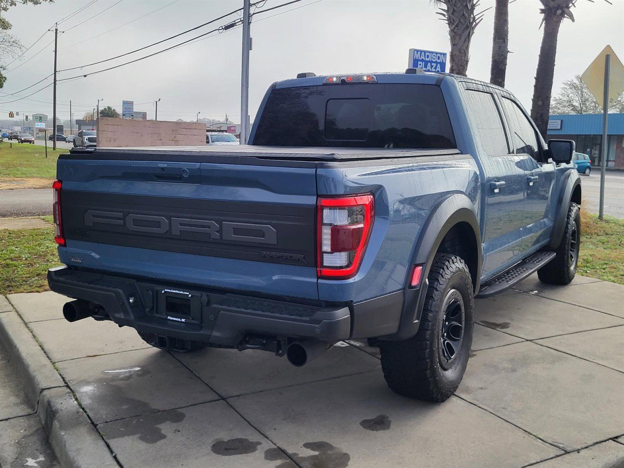 Used 2023 Ford F150 Raptor AWD/4WD image 2