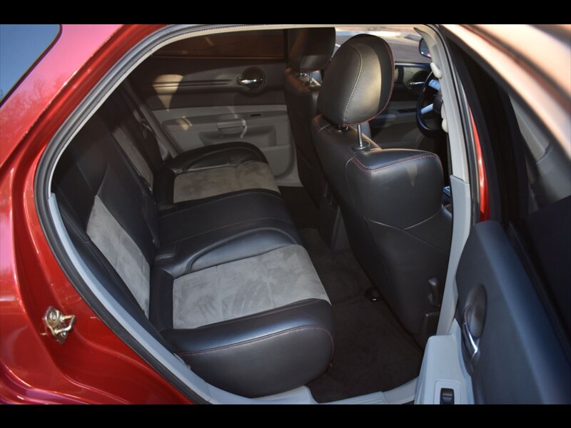 Used 2006 Dodge Magnum SRT8 w/ SRT Option Group I RWD image 24