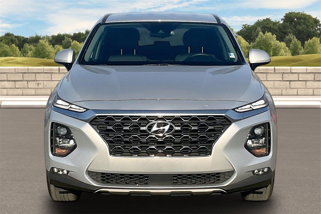 Used 2019 Hyundai Santa Fe SEL image 3