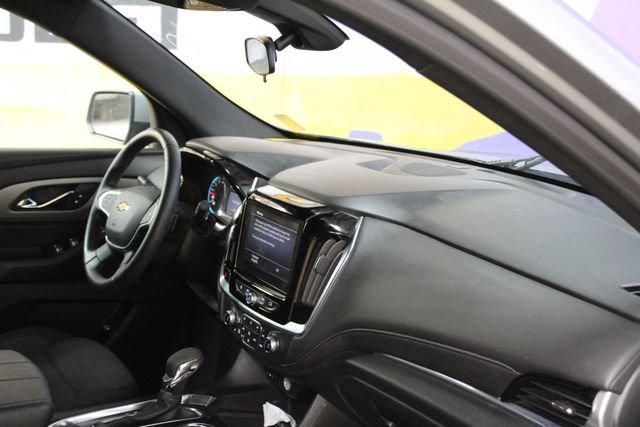 Used 2024 Chevrolet Traverse LT AWD/4WD image 12