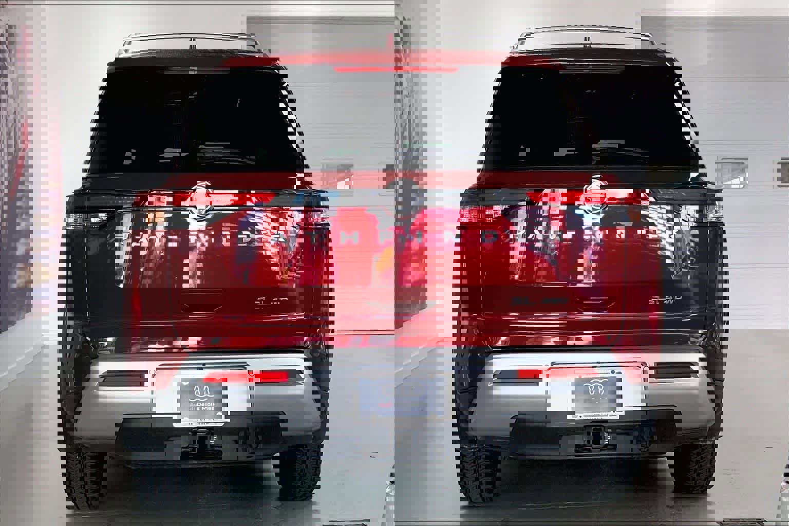 Used 2023 Nissan Pathfinder SL w/ SL Premium Package image 5