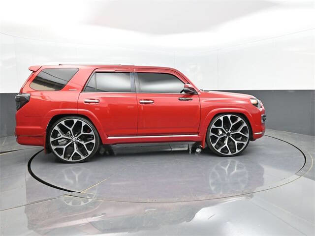 Used 2019 Toyota 4Runner Limited image 24