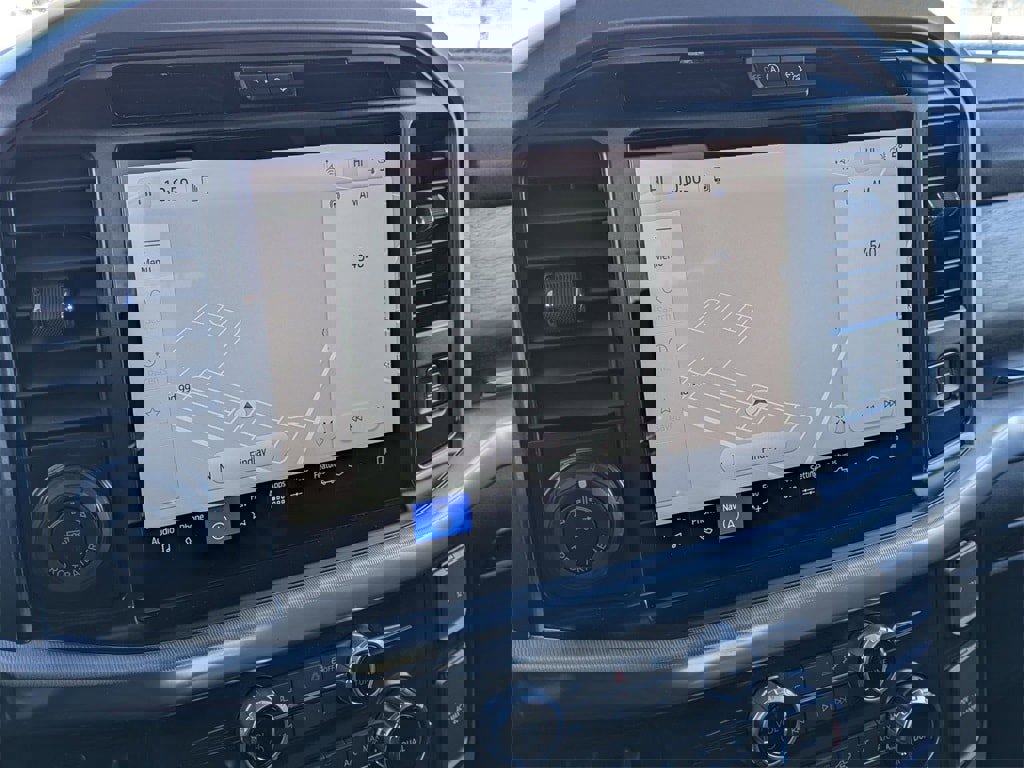 New 2026 Ford F150 Lariat w/ Equipment Group 502A High image 15