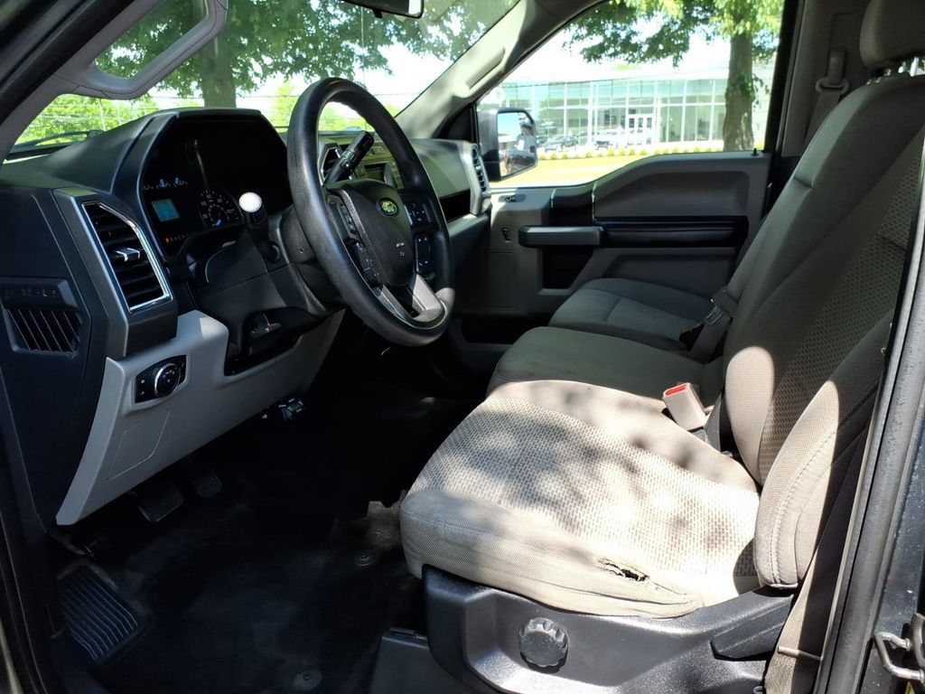 Used 2015 Ford F150 XLT AWD/4WD image 7