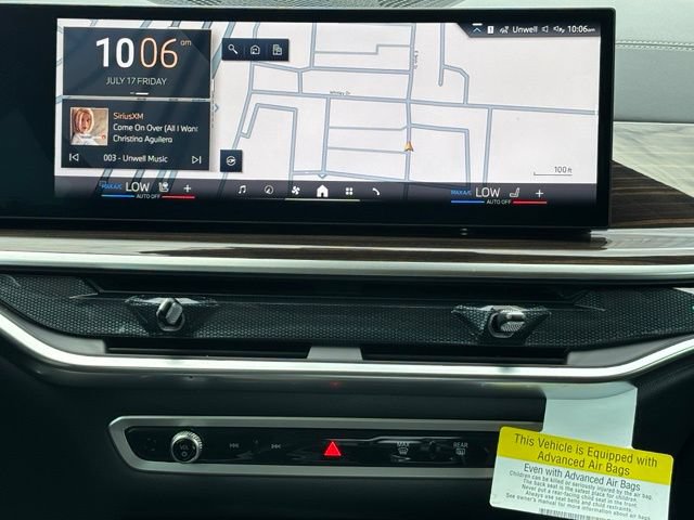Used 2026 BMW X7 xDrive40i AWD/4WD image 23