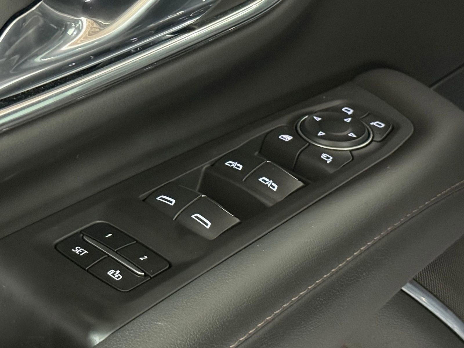 Used 2024 Chevrolet Tahoe High Country image 23