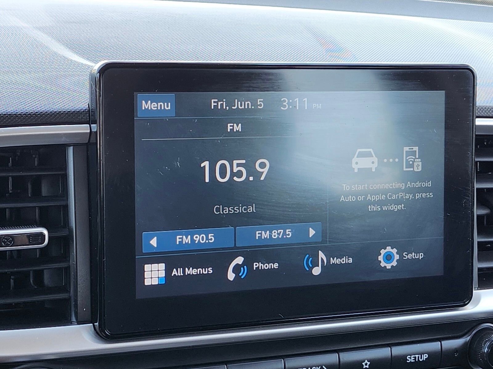 Used 2023 Hyundai Venue SE FWD image 20